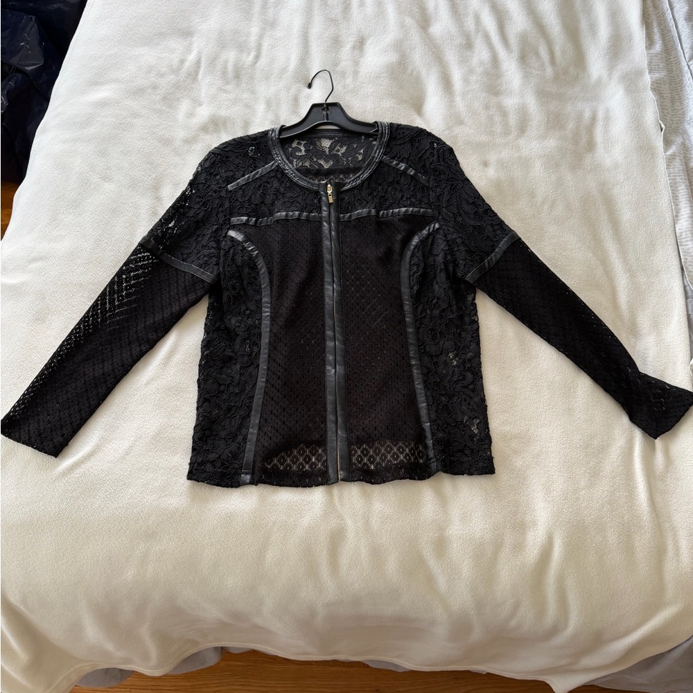 Cache Elegant Black Lace Women's Blazer